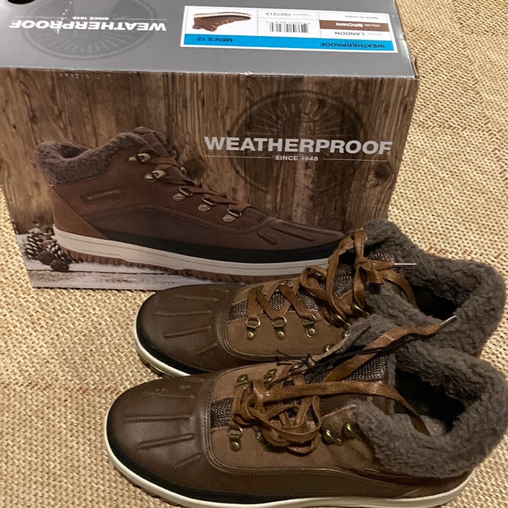 NIB Weatherproof Men's Landon Sneakerboot Leather Upper/Memory Foam Insole